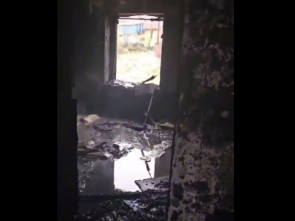 На Камчатке 13 человек тушили пожар в трехэтажном доме