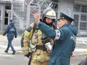 Масштабная тренировка камчатских пожарных проведена на нефтебазе в Петропавловске-Камчатском 11