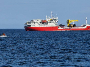 ​Месяц на линии морских перевозок из Петропавловска в Северо-Курильск работает &laquo;Анатолий Черенеев&raquo; &mdash; есть первые 160 тонн грузов и 140 пассажиров 0