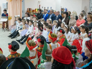 ​В Петропавловске-Камчатском прошёл семейный фестиваль с гала-концертом и подарками для воспитанников детских садов 10