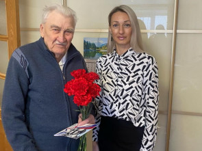 Борис Невзоров передал поздравления ветерану Великой Отечественной войны накануне 23 февраля