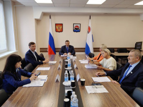 Камчатские депутаты обсудили корректировку компенсаций для уезжающих пенсионеров