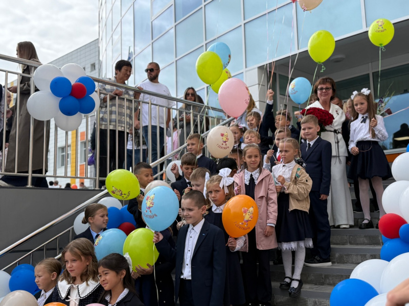 Новая школа на 500 мест открылась в Елизове