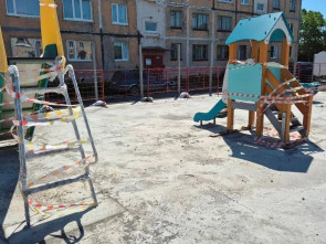 В Петропавловске-Камчатском обновляют детские площадки: более десяти объектов в этом году 3