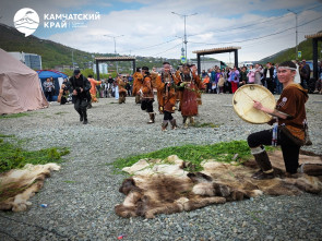 На берегу Авачинской бухты встретили первую рыбу: как на Камчатке прошёл древний праздник коренных народов 15