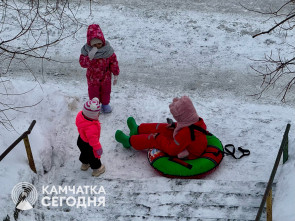 Школьникам столицы Камчатки увеличили каникулы из-за разгула стихии