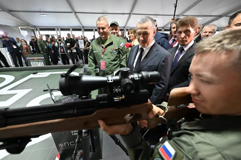 «Калашников» поможет «ВОИНу» учить курсантов на ВЭФ-2026
