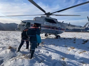 Камчатские спасатели освоили экстремальное десантирование 0