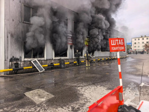 На рынке на 6 км в Петропавловске локализовали пожар на 250 кв. метрах 8