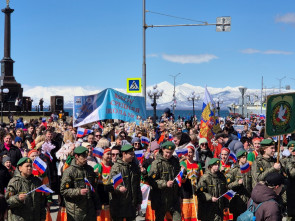 В камчатской столице широко отпраздновали День Весны и Труда 3