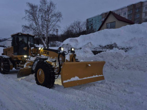 В Петропавловске-Камчатском продолжают устранять последствия циклона 0