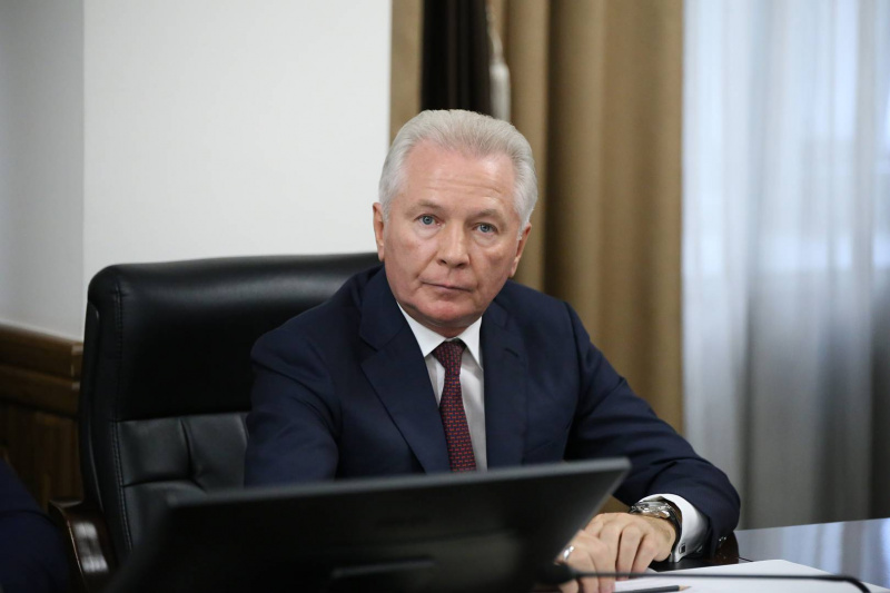 Валерий Пономарев вновь будет представлять Камчатский край в Совете Федерации