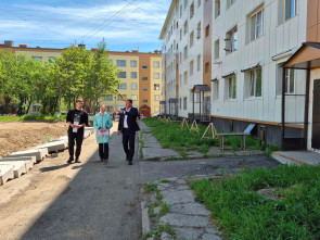 Двор на Рыбаков, 1/1 в камчатской столице обновляют по федеральной программе 5
