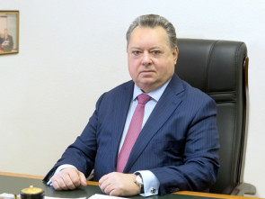 Борису Невзорову вручена грамота Президента Российской Федерации