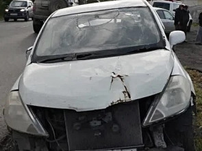 Брошенный автомобиль на улице Омская в камчатской столице убрали после вмешательства мэрии 3