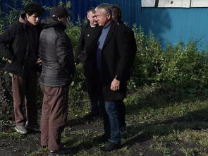 Брошенный автомобиль на улице Омская в камчатской столице убрали после вмешательства мэрии 2