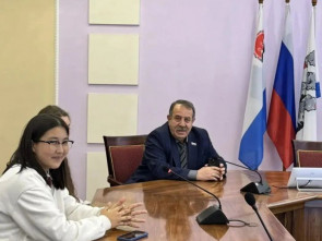 Учащиеся школы № 5 столицы Камчатки побывали на экскурсии в Городской Думе 2